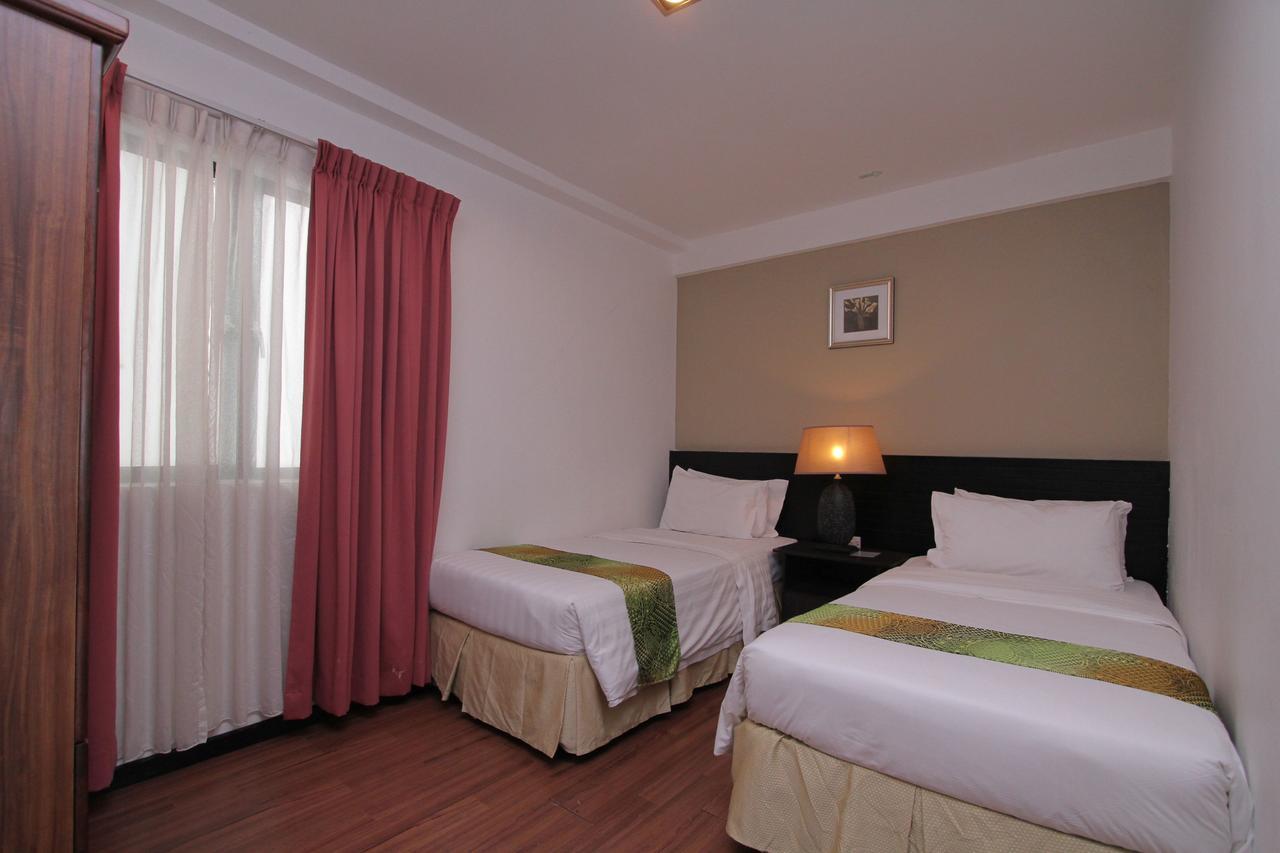 Likas Square Apartment Hotel Kota Kinabalu Exterior photo