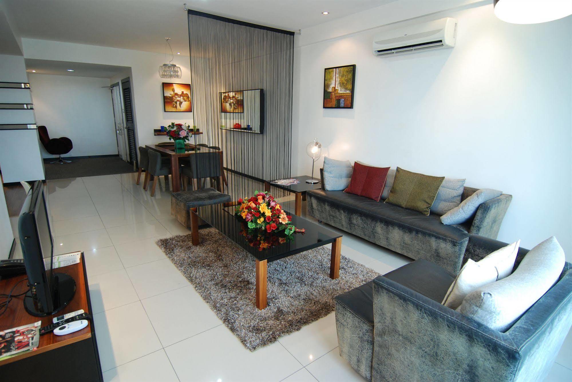 Likas Square Apartment Hotel Kota Kinabalu Exterior photo